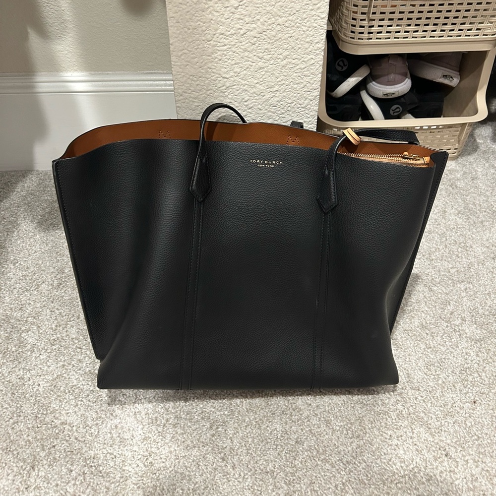 TORY BURCH Perry Triple Compartment black Leather 
Shoulder Bag Shopper Tote